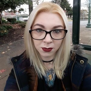 Meet your Posher, Kaleen